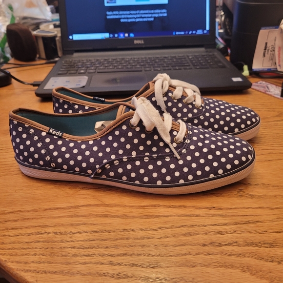 Ladies Keds Sneaker - Picture 5 of 7